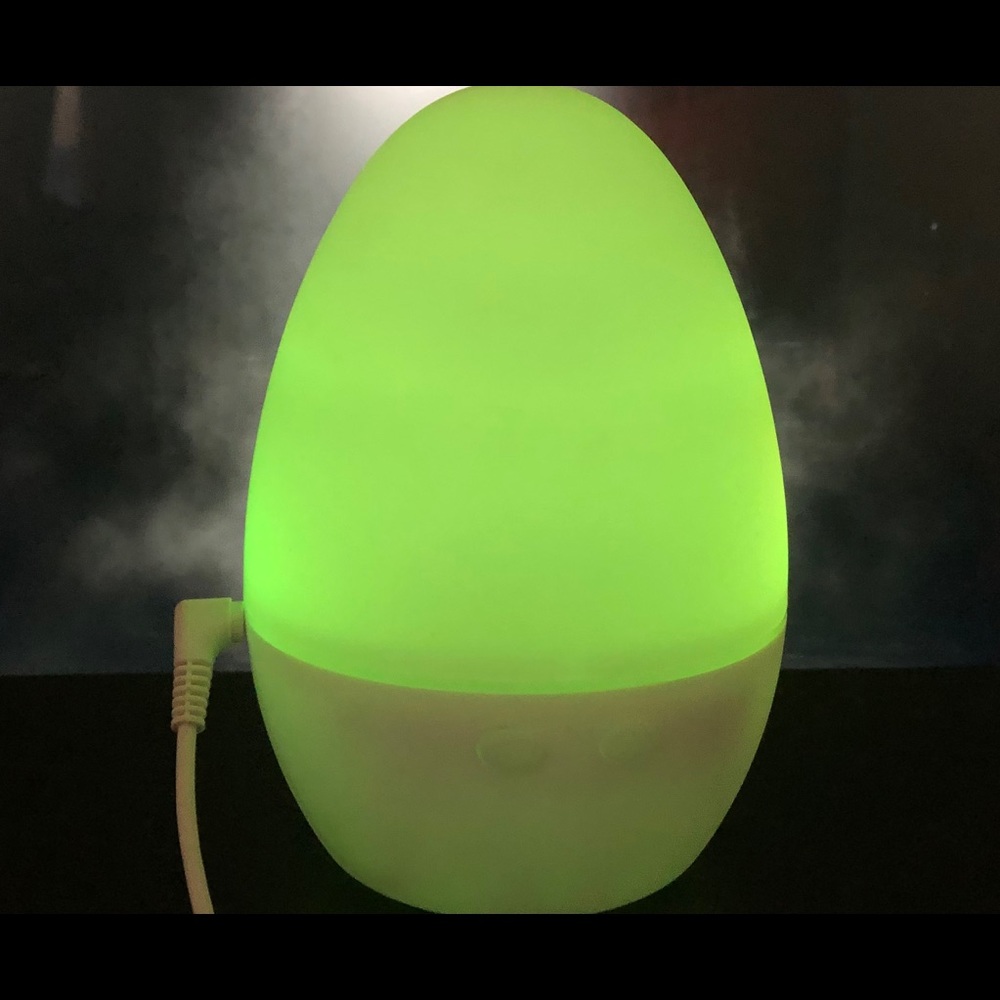 Essential oil diffuser - Picture 3 of 5
